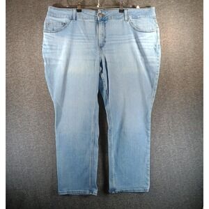 Lee Plus Midrise Relaxed Fit Straight Leg Jean Womens 24W Petite Light Wash Mom
